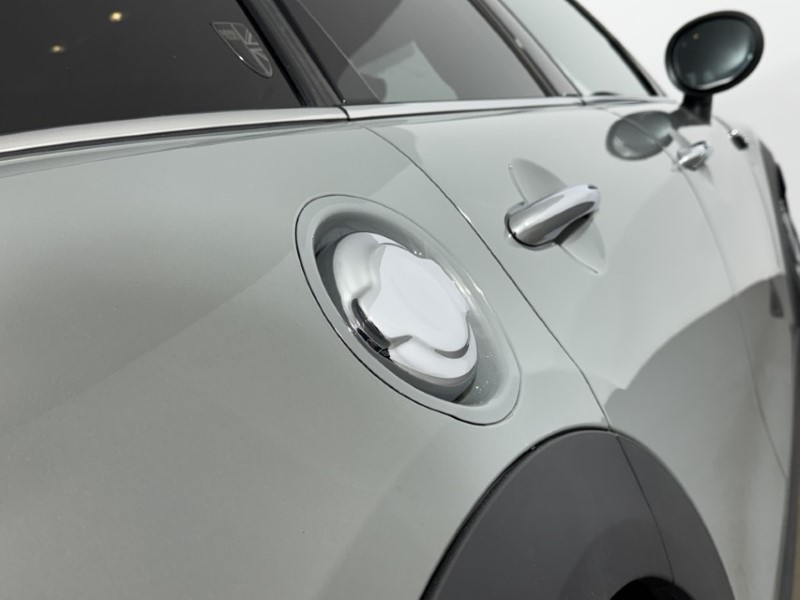 2022 (22) MINI HATCHBACK 2.0 Cooper S Exclusive 5dr Auto 4905405