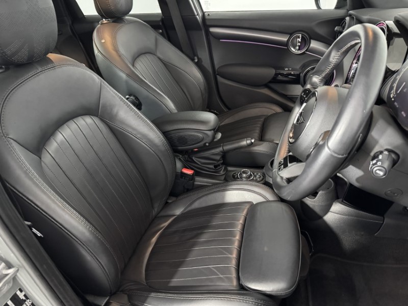 2022 (22) MINI HATCHBACK 2.0 Cooper S Exclusive 5dr Auto 4905393