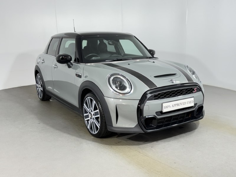 2022 (22) MINI HATCHBACK 2.0 Cooper S Exclusive 5dr Auto 4905418