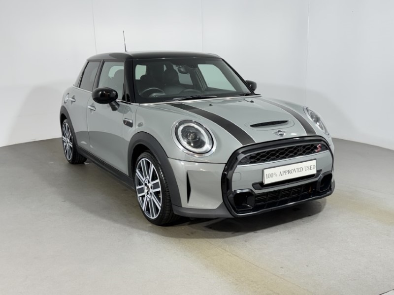 2022 (22) MINI HATCHBACK 2.0 Cooper S Exclusive 5dr Auto 4905432