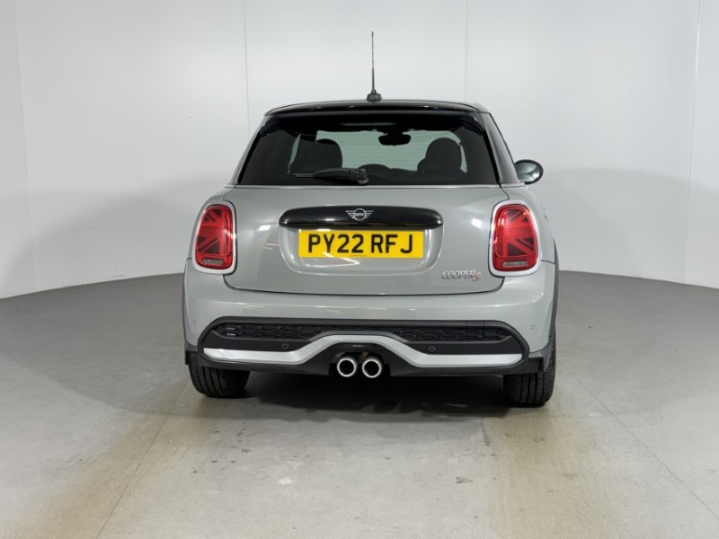2022 (22) MINI HATCHBACK 2.0 Cooper S Exclusive 5dr Auto 4905425