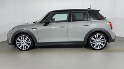 2022 (22) MINI HATCHBACK 2.0 Cooper S Exclusive 5dr Auto 4905421