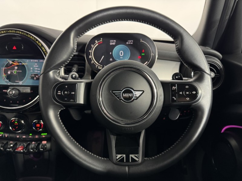 2022 (22) MINI HATCHBACK 2.0 Cooper S Exclusive 5dr Auto 4905383