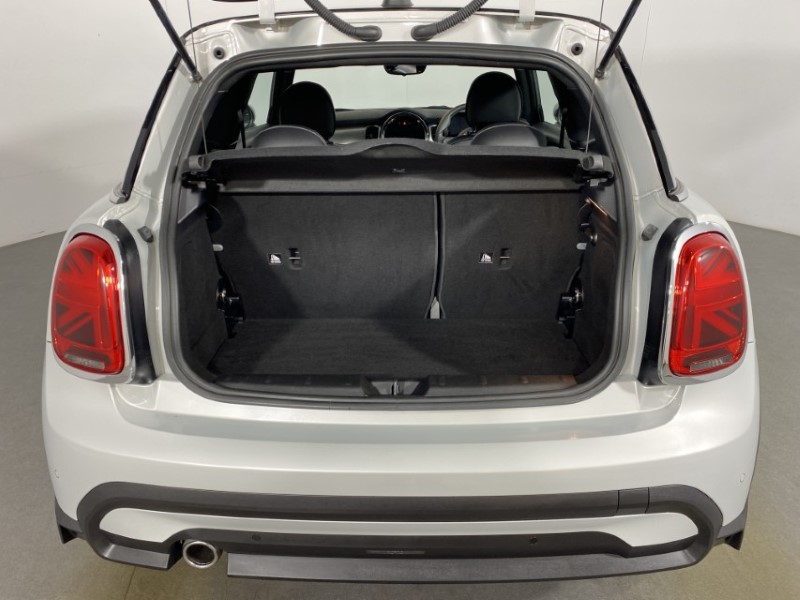 2022 (22) MINI HATCHBACK 1.5 Cooper Exclusive 3dr 4933523