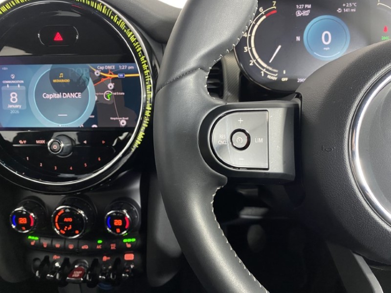 2022 (22) MINI HATCHBACK 1.5 Cooper Exclusive 3dr 4933511