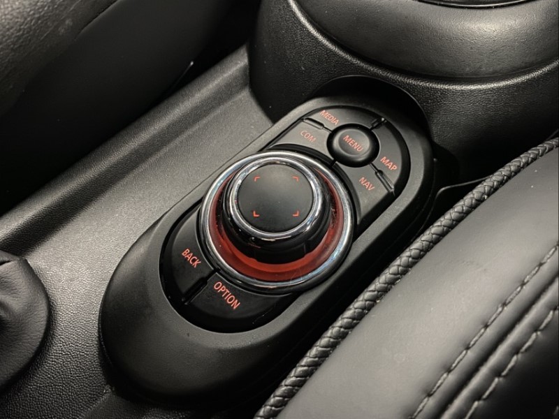 2022 (22) MINI HATCHBACK 1.5 Cooper Exclusive 3dr 4933518