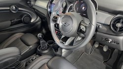 2022 (22) MINI HATCHBACK 1.5 Cooper Exclusive 3dr 4933519