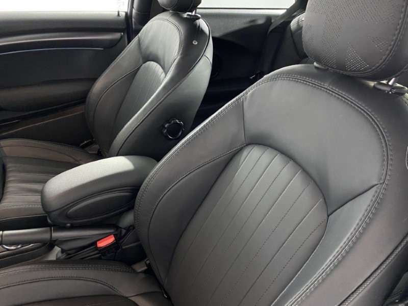 2022 (22) MINI HATCHBACK 1.5 Cooper Exclusive 3dr 4933526