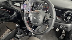 2021 (71) MINI HATCHBACK 1.5 Cooper Sport 3dr 4918429