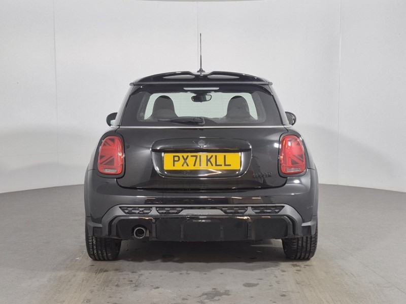 2021 (71) MINI HATCHBACK 1.5 Cooper Sport 3dr 4918450