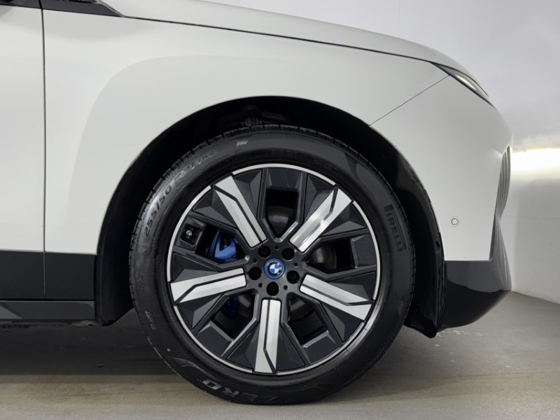 2022 (72) BMW iX 240kW xDrive40 M Sport Edition 76.6kWh 5dr Auto 4908057