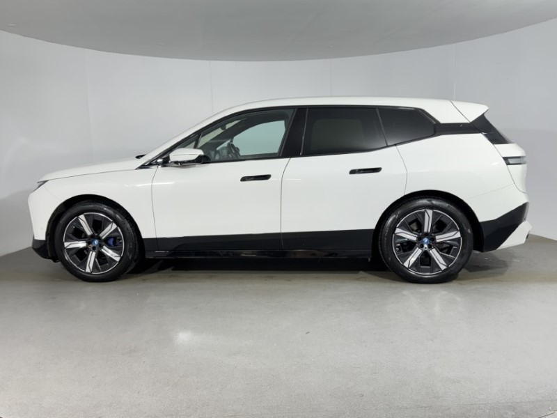 2022 (72) BMW iX 240kW xDrive40 M Sport Edition 76.6kWh 5dr Auto 4908071