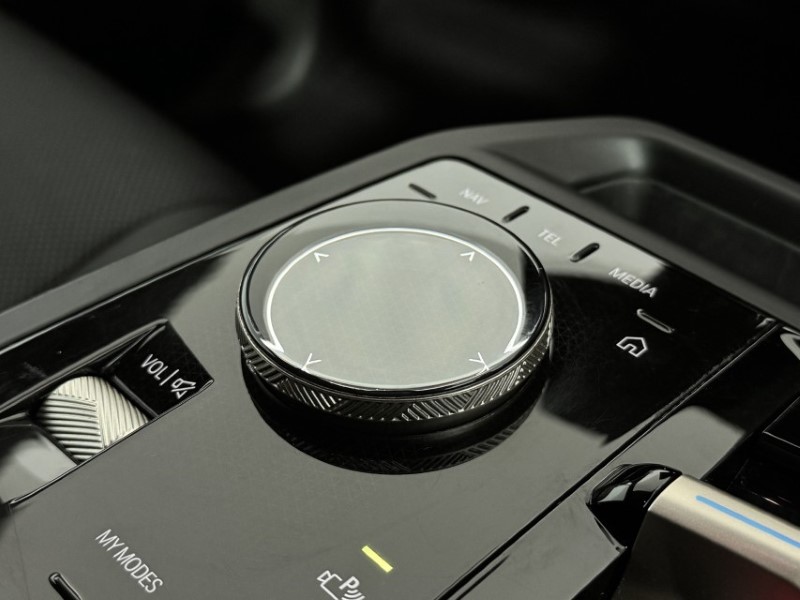 2022 (72) BMW iX 240kW xDrive40 M Sport Edition 76.6kWh 5dr Auto 4908034