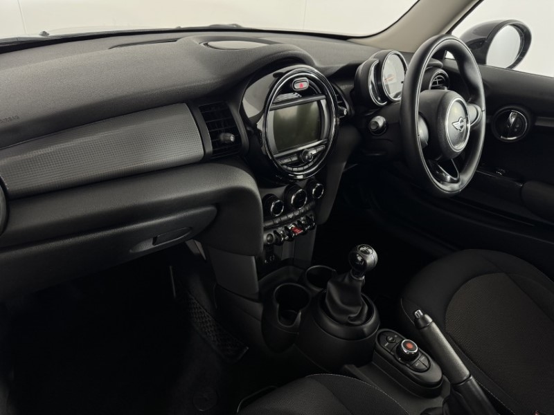 2017 (17) MINI HATCHBACK 1.2 One 3dr 4913728