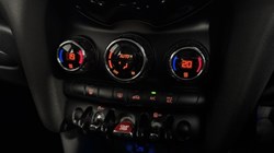 2017 (17) MINI HATCHBACK 1.2 One 3dr 4913694