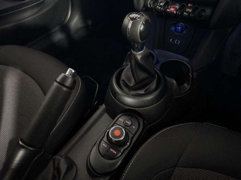 2017 (17) MINI HATCHBACK 1.2 One 3dr 4913690