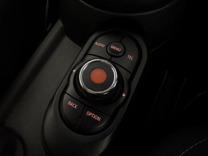 2017 (17) MINI HATCHBACK 1.2 One 3dr 4913693