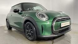 2023 (23) MINI HATCHBACK 1.5 Cooper Classic 3dr Auto 4944746