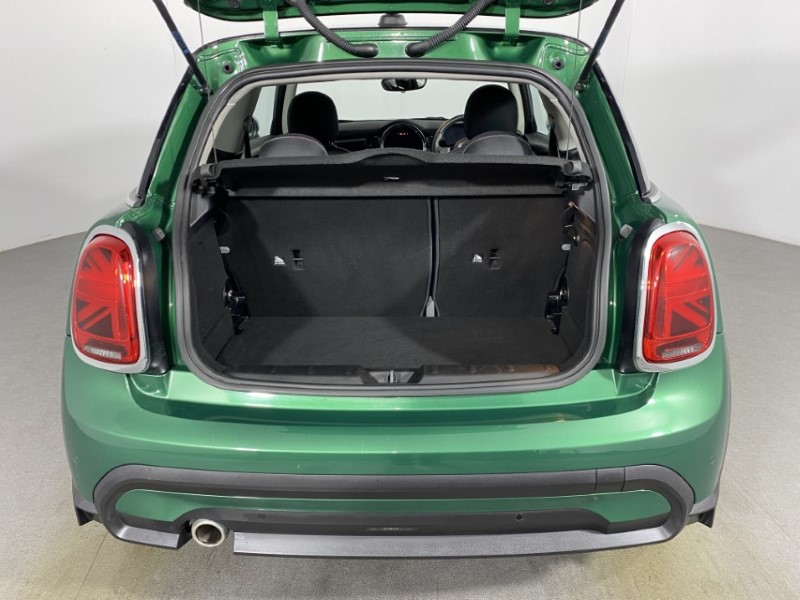 2023 (23) MINI HATCHBACK 1.5 Cooper Classic 3dr Auto 4944704