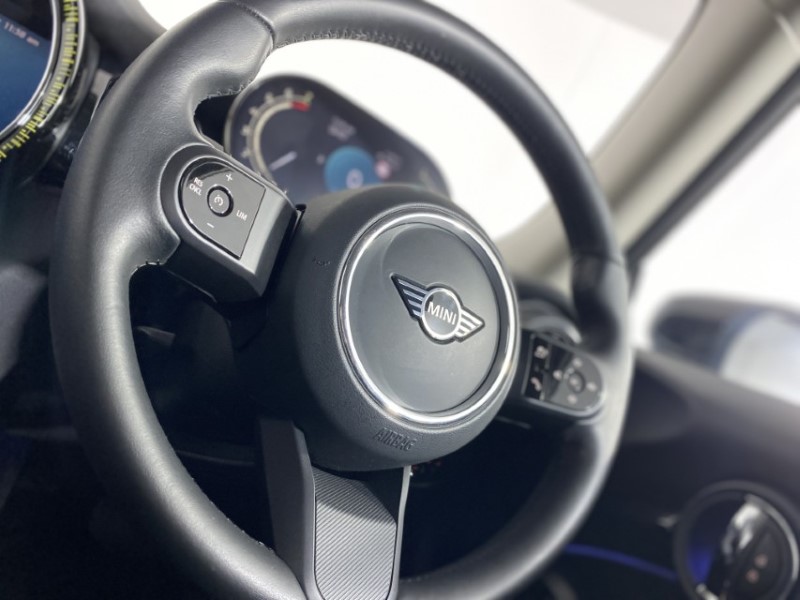 2023 (23) MINI HATCHBACK 1.5 Cooper Classic 3dr Auto 4944693