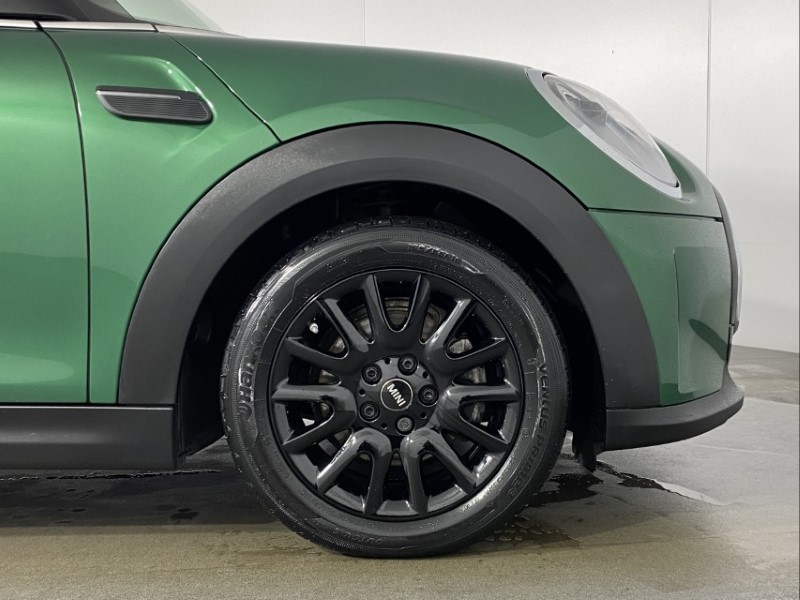 2023 (23) MINI HATCHBACK 1.5 Cooper Classic 3dr Auto 4944715