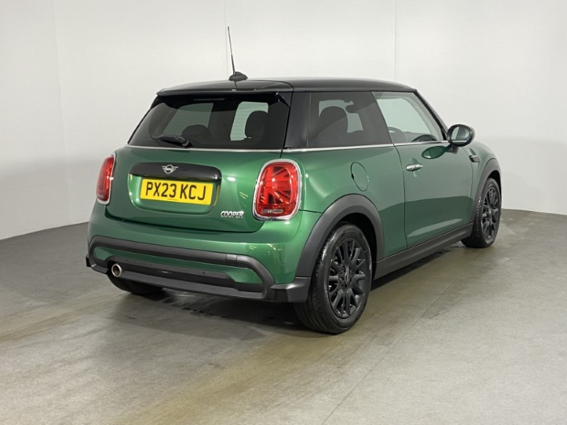 2023 (23) MINI HATCHBACK 1.5 Cooper Classic 3dr Auto 4944738