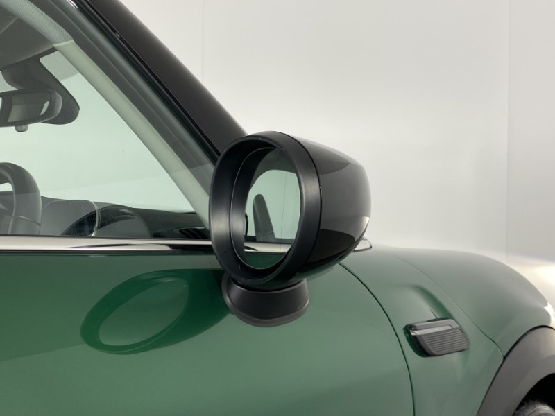 2023 (23) MINI HATCHBACK 1.5 Cooper Classic 3dr Auto 4944713