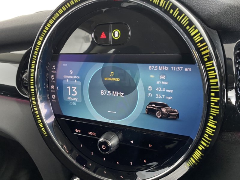 2023 (23) MINI HATCHBACK 1.5 Cooper Classic 3dr Auto 4944685