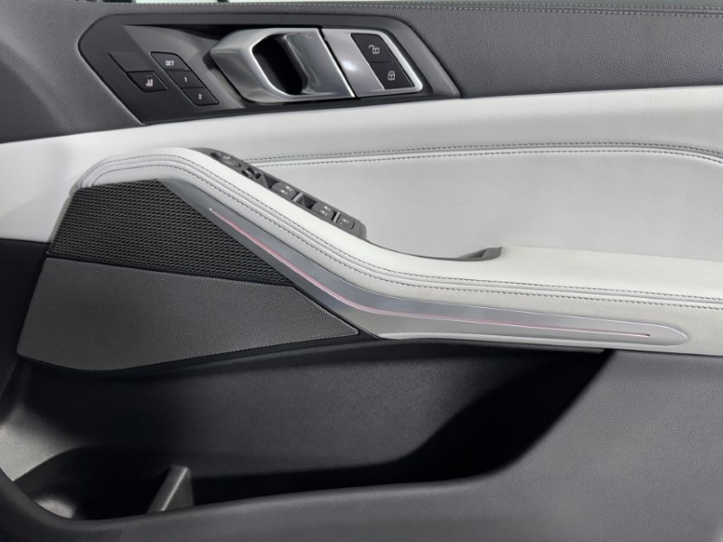 2022 (72) BMW X5 xDrive30d MHT M Sport 5dr Auto 4915980