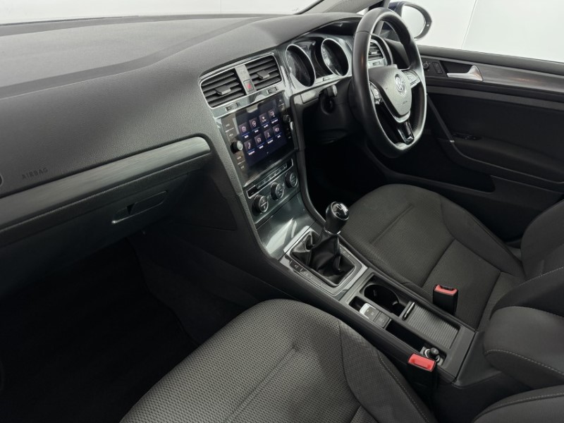 2020 (20) VOLKSWAGEN GOLF 1.5 TSI EVO Match Edition 5dr 4903548