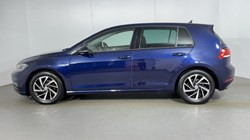 2020 (20) VOLKSWAGEN GOLF 1.5 TSI EVO Match Edition 5dr 4903575