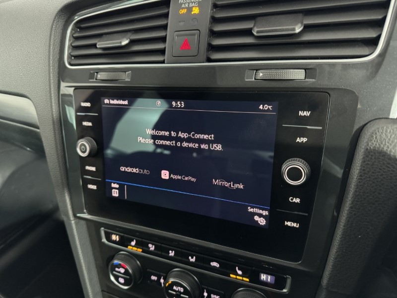 2020 (20) VOLKSWAGEN GOLF 1.5 TSI EVO Match Edition 5dr 4903529