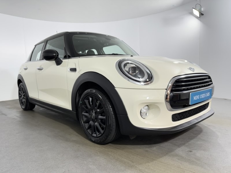2019 (19) MINI HATCHBACK 1.5 Cooper Classic II 5dr 4962794