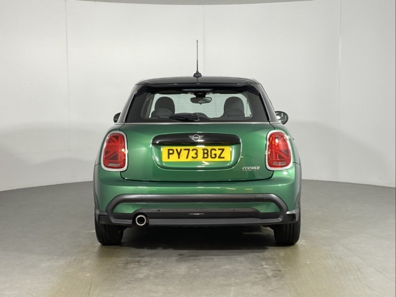 2023 (73) MINI HATCHBACK 1.5 Cooper Classic Premium 5dr Auto 4937680