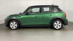 2023 (73) MINI HATCHBACK 1.5 Cooper Classic Premium 5dr Auto 4937690
