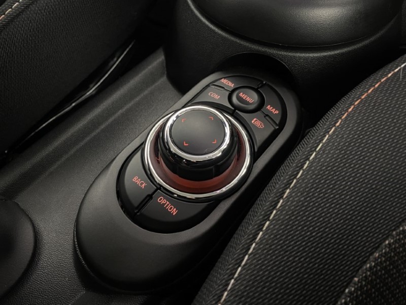 2023 (73) MINI HATCHBACK 1.5 Cooper Classic Premium 5dr Auto 4937659