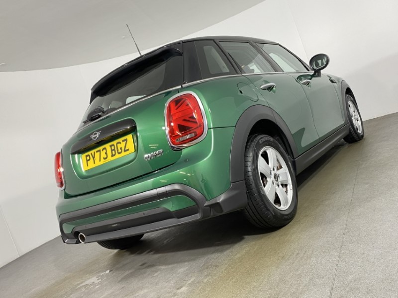 2023 (73) MINI HATCHBACK 1.5 Cooper Classic Premium 5dr Auto 4937679