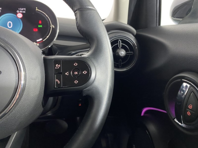 2023 (73) MINI HATCHBACK 1.5 Cooper Classic Premium 5dr Auto 4937654