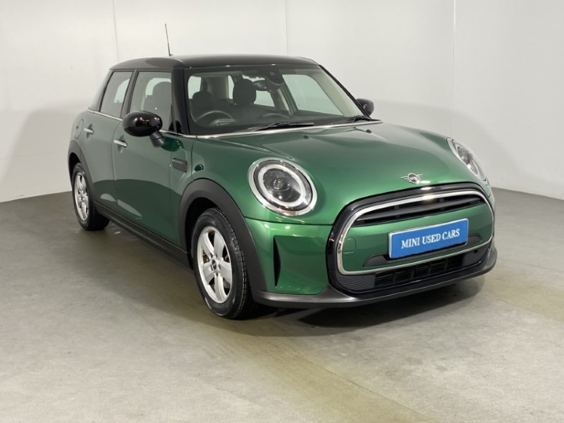 2023 (73) MINI HATCHBACK 1.5 Cooper Classic Premium 5dr Auto