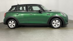 2023 (73) MINI HATCHBACK 1.5 Cooper Classic Premium 5dr Auto 4937683