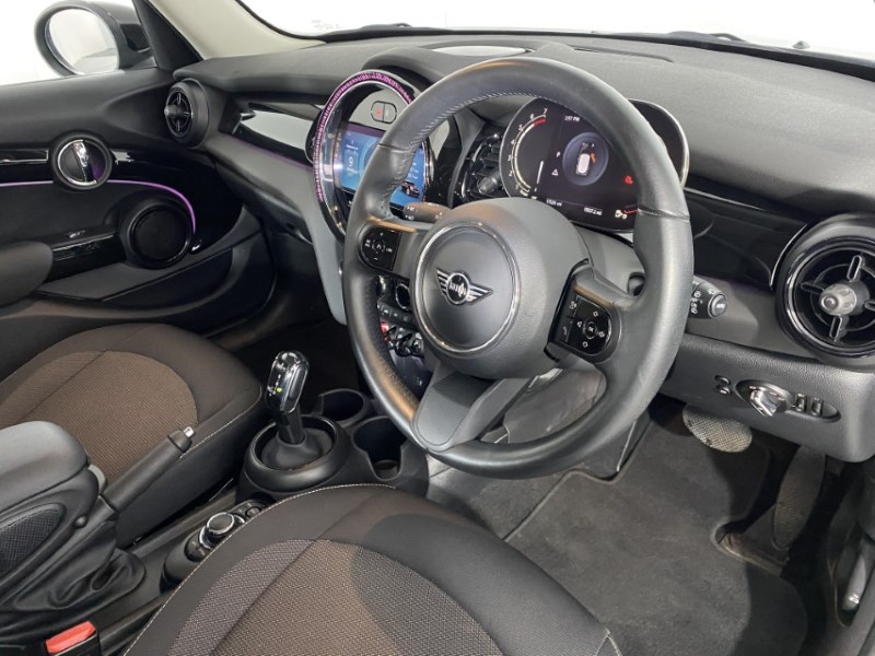 2023 (73) MINI HATCHBACK 1.5 Cooper Classic Premium 5dr Auto 4937661