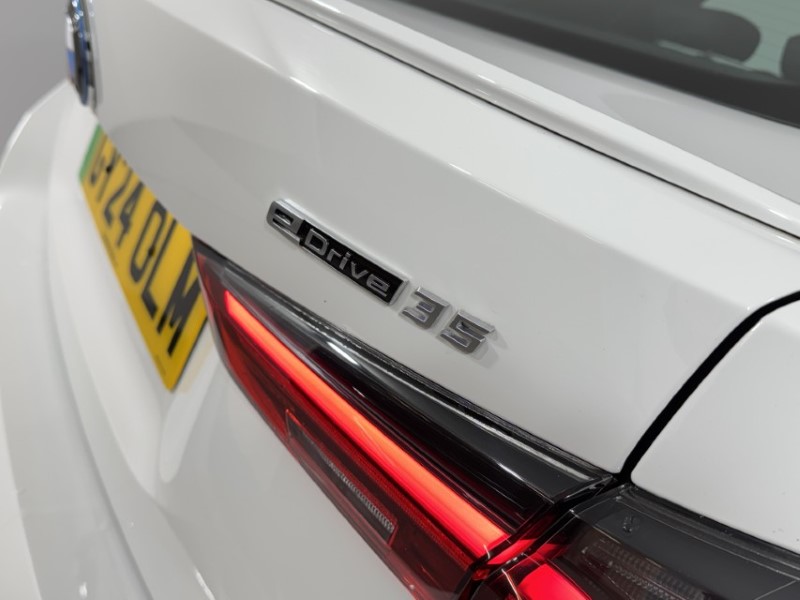 2024 (24) BMW I4 210kW eDrive35 M Sport 70kWh 5dr Auto 4905337