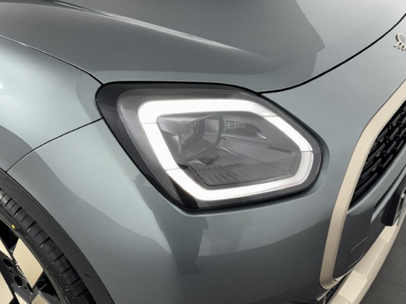 2024 (73) MINI COUNTRYMAN 1.5 C Exclusive 5dr Auto 4990096