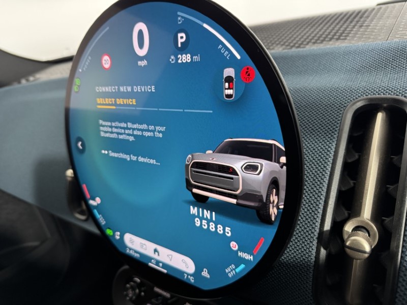 2024 (73) MINI COUNTRYMAN 1.5 C Exclusive 5dr Auto 4990062