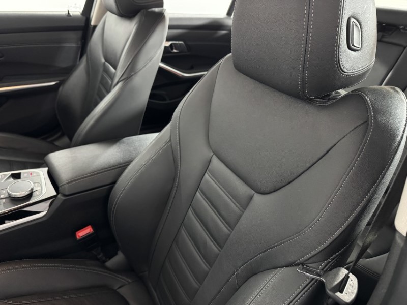 2019 (19) BMW 3 SERIES 320d Sport 4dr 4909471