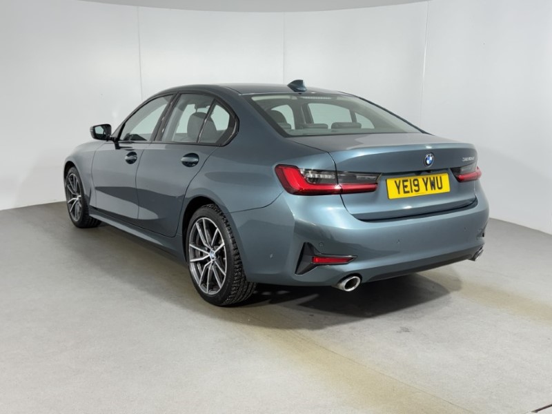 2019 (19) BMW 3 SERIES 320d Sport 4dr 4909495