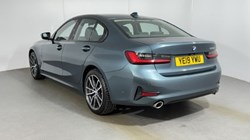 2019 (19) BMW 3 SERIES 320d Sport 4dr 4909495