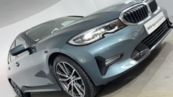 2019 (19) BMW 3 SERIES 320d Sport 4dr 4909505