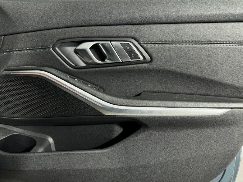 2019 (19) BMW 3 SERIES 320d Sport 4dr 4909466