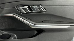 2019 (19) BMW 3 SERIES 320d Sport 4dr 4909466